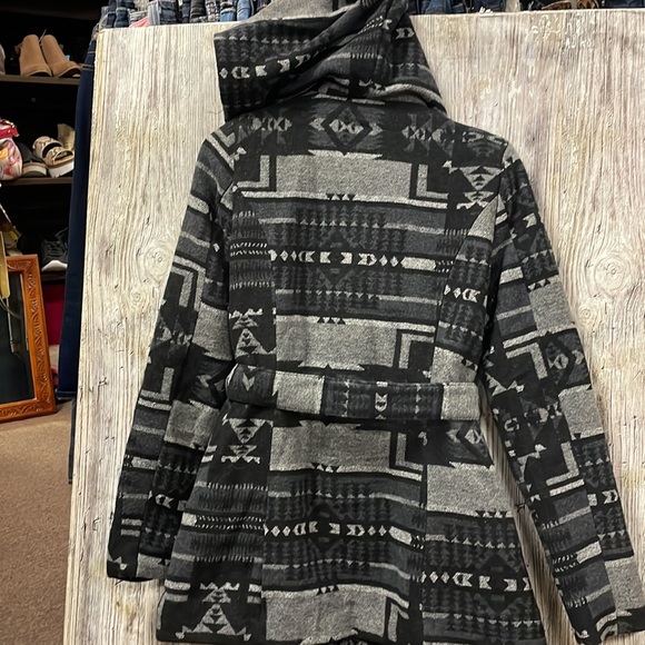 KIRRA COAT - Picture 8 of 10